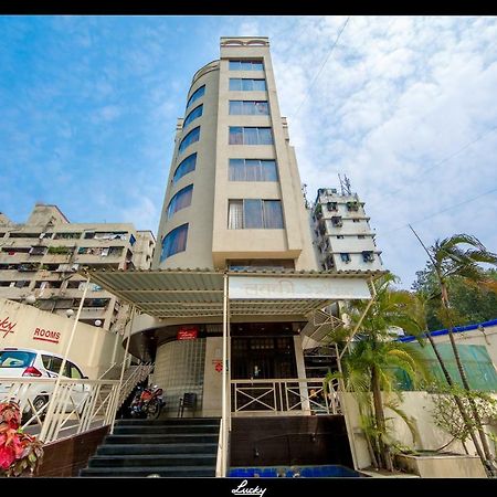 Lucky Hotel Goregaon Мумбаї Екстер'єр фото